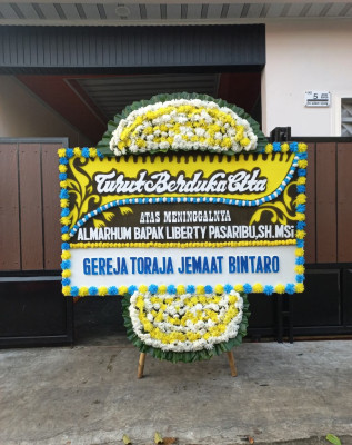 Papan Bunga Duka di Jambu